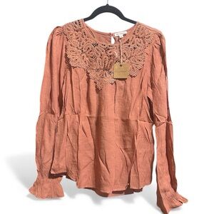 Blu Pepper Lace/Crochet Collar Blouse - NWT